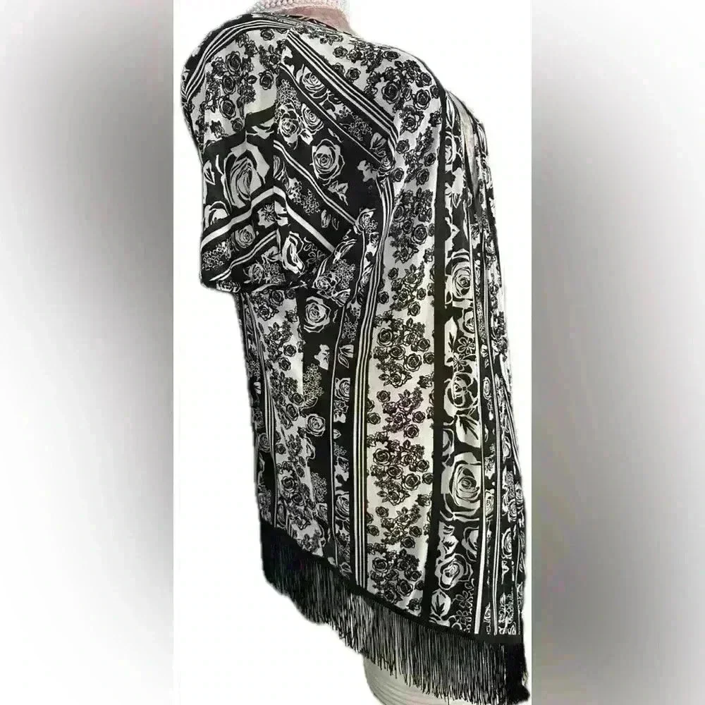Siren Lily Fringe Floral Women's Kimono (308)